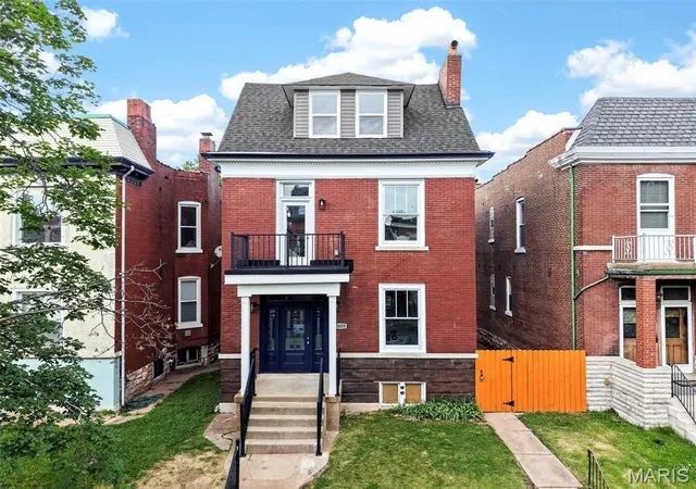 Single family home for sale at 3659 Connecticut St, Saint Louis, MO 63116 | MLS# MIS26046515 | Listing updated on 2026-08-14