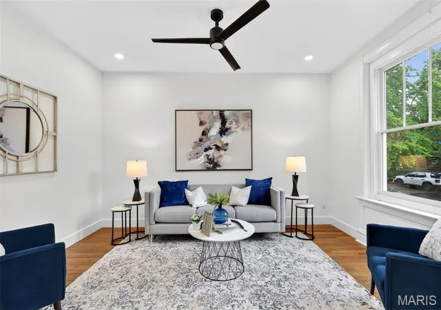 Photo 3 of Single family home for sale at 3659 Connecticut St, Saint Louis, MO 63116 | MLS# MIS26046515 | Listing updated on 2026-08-14