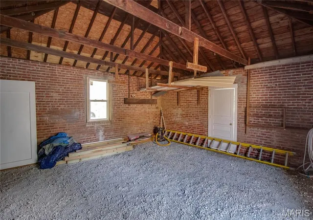 Photo 56 of Single family home for sale at 2619 Hillcrest Ave, Alton, IL 62002 | MLS# MIS26046527 | Listing updated on 2026-08-12