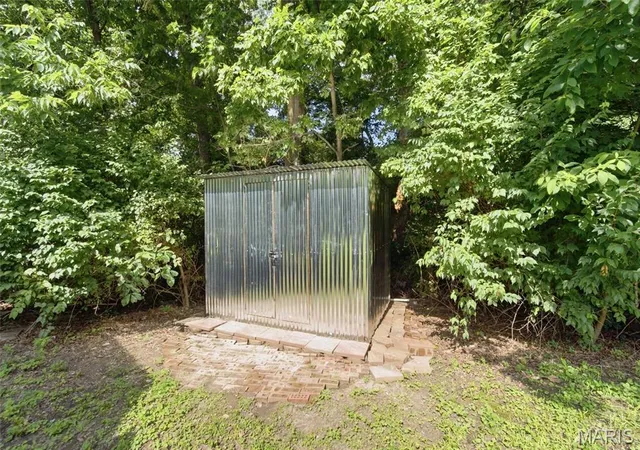 55th image of 330 Hillwood Dr, Belleville, IL 62223 | MLS# MIS26046530