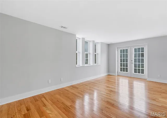 Photo 4 of Condo for sale at 5630 Pershing Ave #30, St Louis, MO 63112 | MLS# MIS26046542 | Listing updated on 2026-08-13