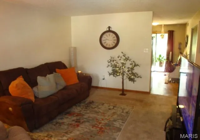 Photo 3 of Condo for sale at 220 Suppiger Ln #213, Highland, IL 62249 | MLS# MIS26046558 | Listing updated on 2026-07-24