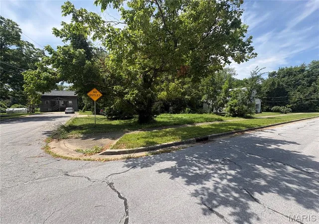 1st image of 401 W 1st St, Rolla, MO 65401 | MLS# MIS26046563