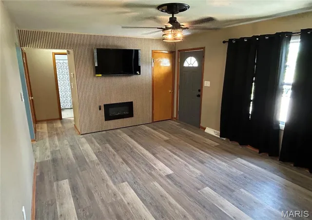 5th image of 813 W 4Th St, Dixon, MO 65459 | MLS# MIS26046570