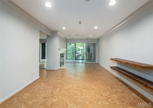 3rd image of 4540 Laclede Ave, St. Louis, MO 63108