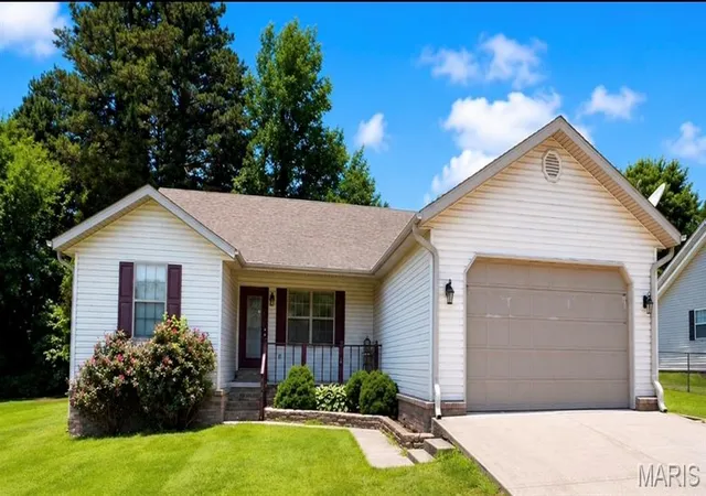 Photo 1 of Condo for sale at 956 Sunny Valley Ln, Poplar Bluff, MO 63901 | MLS# MIS26046581 | Listing updated on 2026-07-21