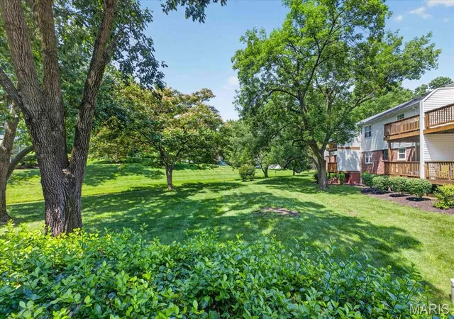 4th image of 9194 Wrenwood Ln, Saint Louis, MO 63144 | MLS# MIS26046602