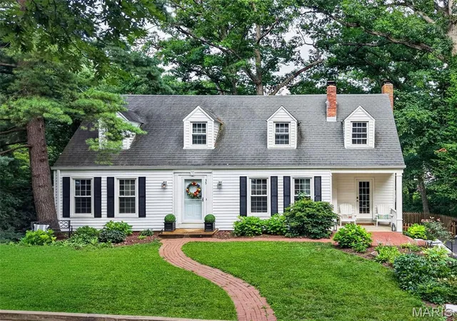 1st image of 35 Wildwood Ln, Saint Louis, MO 63122 | MLS# MIS26046604
