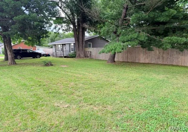 3rd image of 124 Norval St, Sikeston, MO 63801 | MLS# MIS26046606
