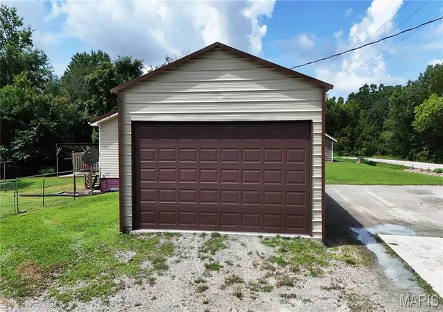 Photo 2 of Single family home for sale at 11058 Hwy E, Cadet, MO 63630 | MLS# MIS26046617 | Listing updated on 2026-07-28