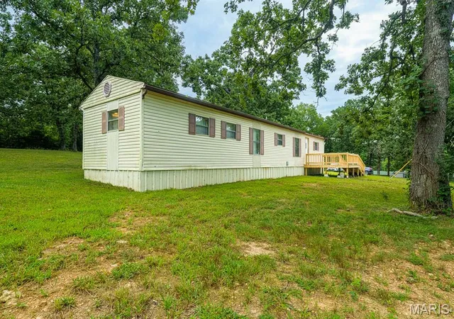 Photo 3 of Manufactured home for sale at 18618 S Us Hwy 63, Rolla, MO 65401 | MLS# MIS26046636 | Listing updated on 2026-09-13