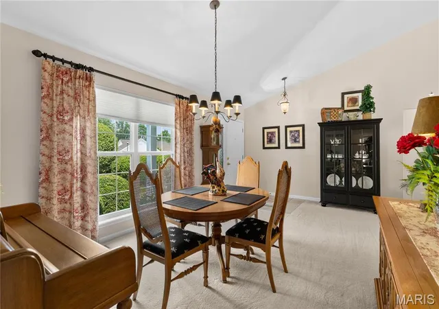 Photo 2 of Single family home for sale at 8 Autumn Grove Ct, O Fallon, MO 63366 | MLS# MIS26046639 | Listing updated on 2026-09-02
