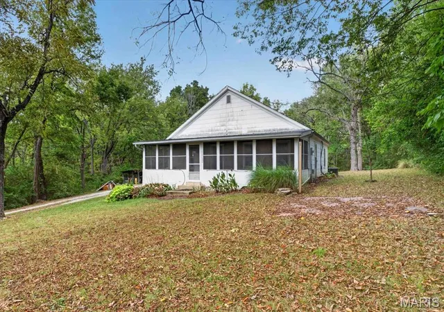 Photo 1 of Single family home for sale at 1765 Grothe Rd, Wentzville, MO 63385 | MLS# MIS26046641 | Listing updated on 2026-10-06