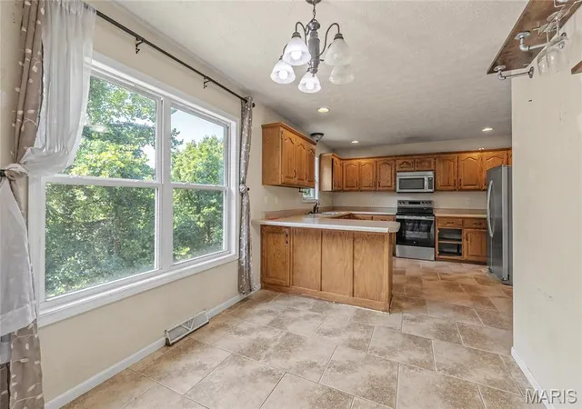 5th image of 162 Sawmill Rd, Saint Robert, MO 65584 | MLS# MIS26046647