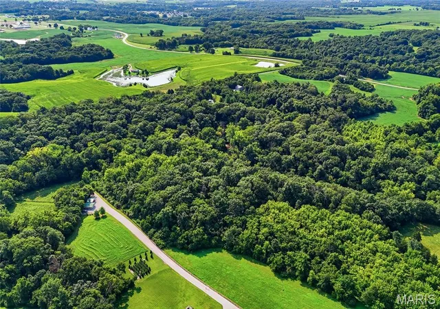 Photo 2 of Land for sale at Tbd Fountain Creek Ridge Lane, Waterloo, IL 62298 | MLS# MIS26046666 | Listing updated on 2026-08-05
