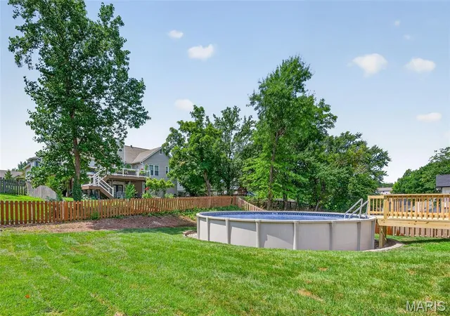 35th image of 1525 Atlantic Crossing Dr, Fenton, MO 63026 | MLS# MIS26046671