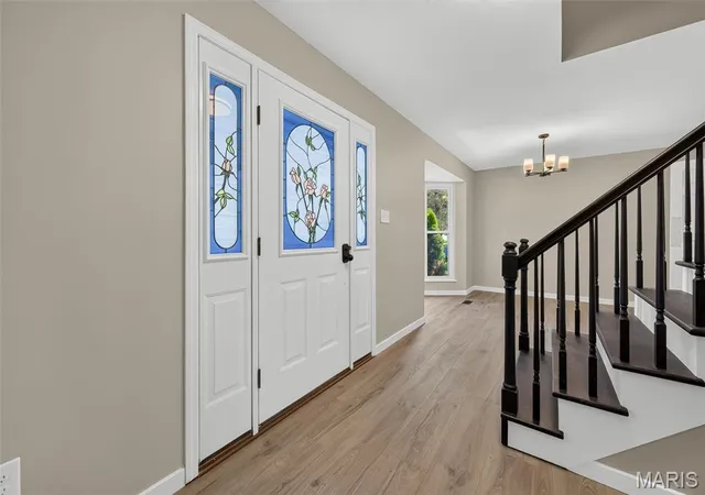 5th image of 1525 Atlantic Crossing Dr, Fenton, MO 63026 | MLS# MIS26046671