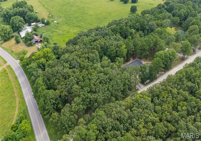 2nd image of 10082 Private Dr 5294, Rolla, MO 65401 | MLS# MIS26046688