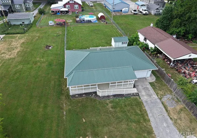 Photo 2 of Sale Pending at 657 W Main, Kahoka, MO 63445 | MLS# MIS26046693 | Listing updated on 2026-08-21
