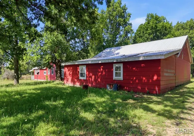 3rd image of 13994 Hwy C, Licking, MO 65542 | MLS# MIS26046701