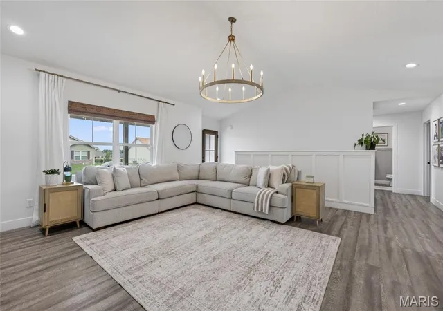 Photo 3 of Single family home for sale at 157 Mesa Dr, Waynesville, MO 65583 | MLS# MIS26046706 | Listing updated on 2026-09-06