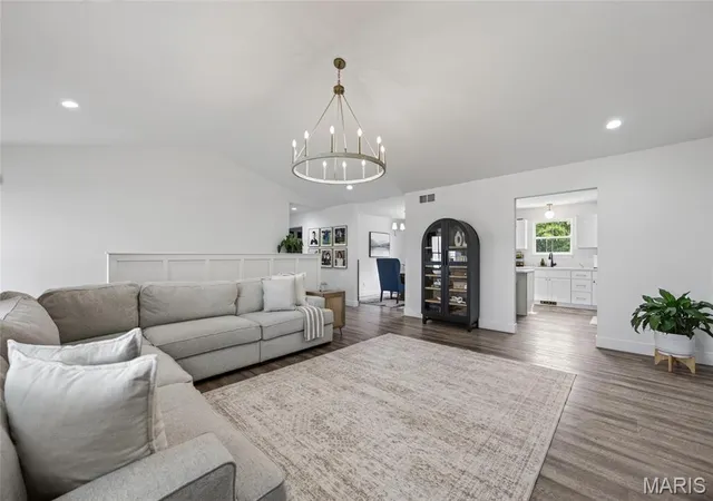 Photo 4 of Single family home for sale at 157 Mesa Dr, Waynesville, MO 65583 | MLS# MIS26046706 | Listing updated on 2026-09-06