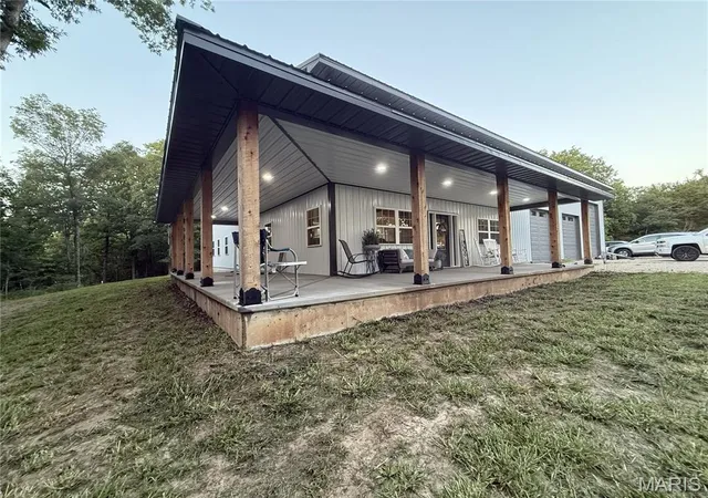 2nd image of 24120 Arlene Ln, Warrenton, MO 63383 | MLS# MIS26046708