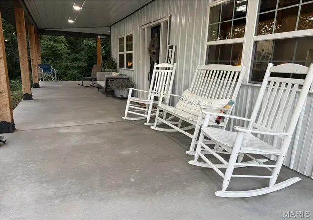 3rd image of 24120 Arlene Ln, Warrenton, MO 63383 | MLS# MIS26046708
