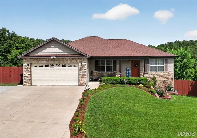 1st image of 131 Creek View Dr, Saint Robert, MO 65584 | MLS# MIS26046711