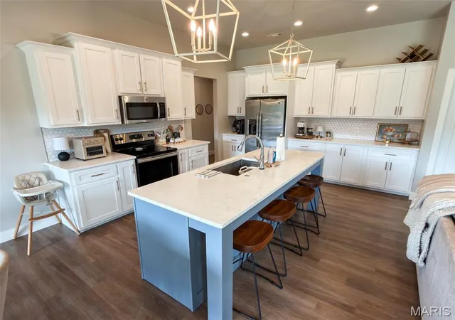 2nd image of 205 Berkshire, Poplar Bluff, MO 63901 | MLS# MIS26046724