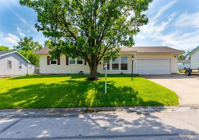Photo 1 of Single family home for sale at 915 Concordia St, Mexico, MO 65265 | MLS# MIS26046725 | Listing updated on 2026-08-02