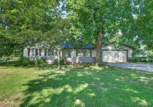 Photo 1 of Sale Pending at 16998 Kneedler St, Lebanon, MO 65536 | MLS# MIS26046732 | Listing updated on 2026-09-14