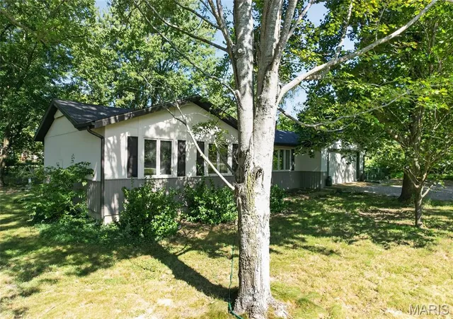 Photo 4 of Sale Pending at 16998 Kneedler St, Lebanon, MO 65536 | MLS# MIS26046732 | Listing updated on 2026-09-14
