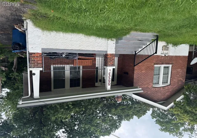 Photo 1 of Single family home for sale at 8833 Argyle Ave, Saint Louis, MO 63114 | MLS# MIS26046736 | Listing updated on 2026-08-26