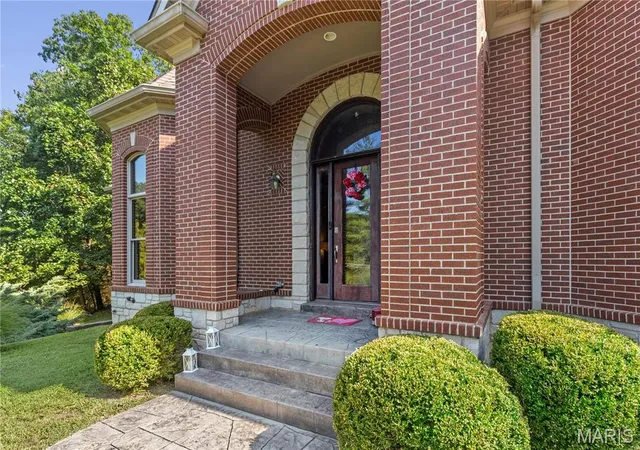 Photo 3 of Mansion for sale at 416 Kiefer Creek Rd, Unincorporated, MO 63021 | MLS# MIS26046743 | Listing updated on 2026-08-28