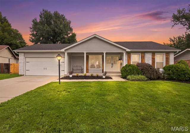 Photo 1 of Sale Pending at 1514 Sycamore Glen Ct, Florissant, MO 63031 | MLS# MIS26046760 | Listing updated on 2026-09-21