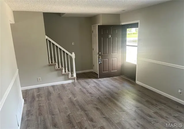Photo 3 of Townhouse for sale at 47 Park Charles Blvd #C, Saint Peters, MO 63376 | MLS# MIS26046775 | Listing updated on 2026-09-08