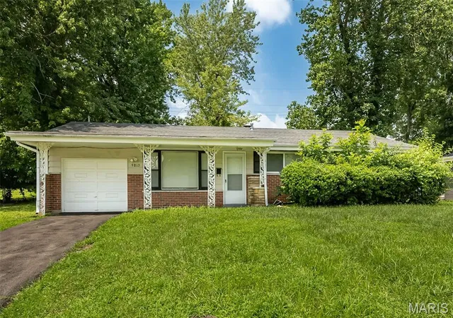 Single family home for sale at 9813 Wendell Dr, Saint Louis, MO 63136 | MLS# MIS26046780