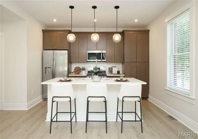 Photo 3 of Single family home for sale at 2001 Lynch St, Saint Louis, MO 63118 | MLS# MIS26046785 | Listing updated on 2026-10-18