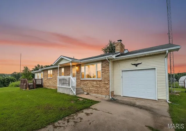 Photo 1 of Single family home for sale at 14920 Dillon Outer Rd, Saint James, MO 65559 | MLS# MIS26046805 | Listing updated on 2026-08-05