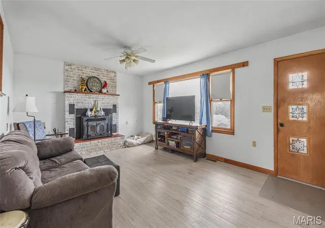 Photo 4 of Single family home for sale at 14920 Dillon Outer Rd, Saint James, MO 65559 | MLS# MIS26046805 | Listing updated on 2026-08-05