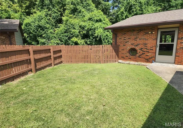 Photo 3 of House for sale at 11 Parkridge, Belleville, IL 62226 | MLS# MIS26046824 | Listing updated on 2026-08-01