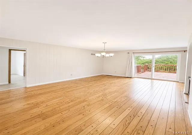 Photo 4 of Single family home for sale at 745 Woodrun Dr, Ballwin, MO 63021 | MLS# MIS26046826 | Listing updated on 2026-09-07