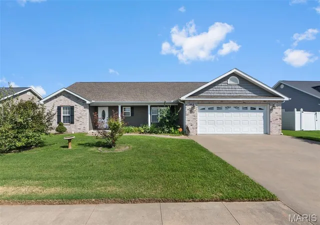 1st image of 1220 Yellowstone, Sikeston, MO 63801 | MLS# MIS26046839