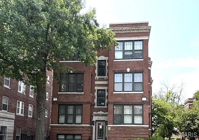 Photo 2 of Condo for sale at 609 Clara Avenue Avenue #5, Saint Louis, MO 63112 | MLS# MIS26046870 | Listing updated on 2026-08-14