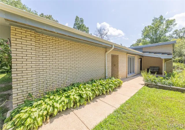 3rd image of 245 Ripley A-1, Doniphan, MO 63935 | MLS# MIS26046896