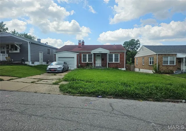 Photo 1 of Sale Pending at 6554 Plymouth Ave, Saint Louis, MO 63130 | MLS# MIS26046897 | Listing updated on 2026-08-18