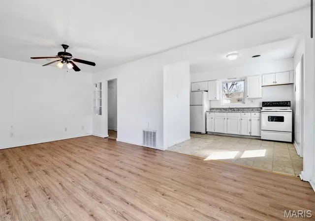 Photo 2 of Sale Pending at 1238 Maple Ave, Saint Louis, MO 63138 | MLS# MIS26046899 | Listing updated on 2026-09-25