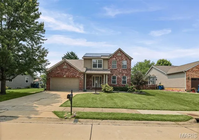Photo 2 of Single family home for sale at 2509 Hunters Rdg, Edwardsville, IL 62025 | MLS# MIS26046915 | Listing updated on 2026-09-13