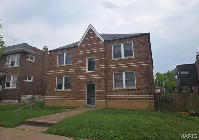1st image of 5428 Rhodes Ave, Saint Louis, MO 63109 | MLS# MIS26046930